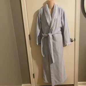 Vintage, Stan Herman pale blue, plush robe size small